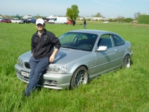 bmwe46325i